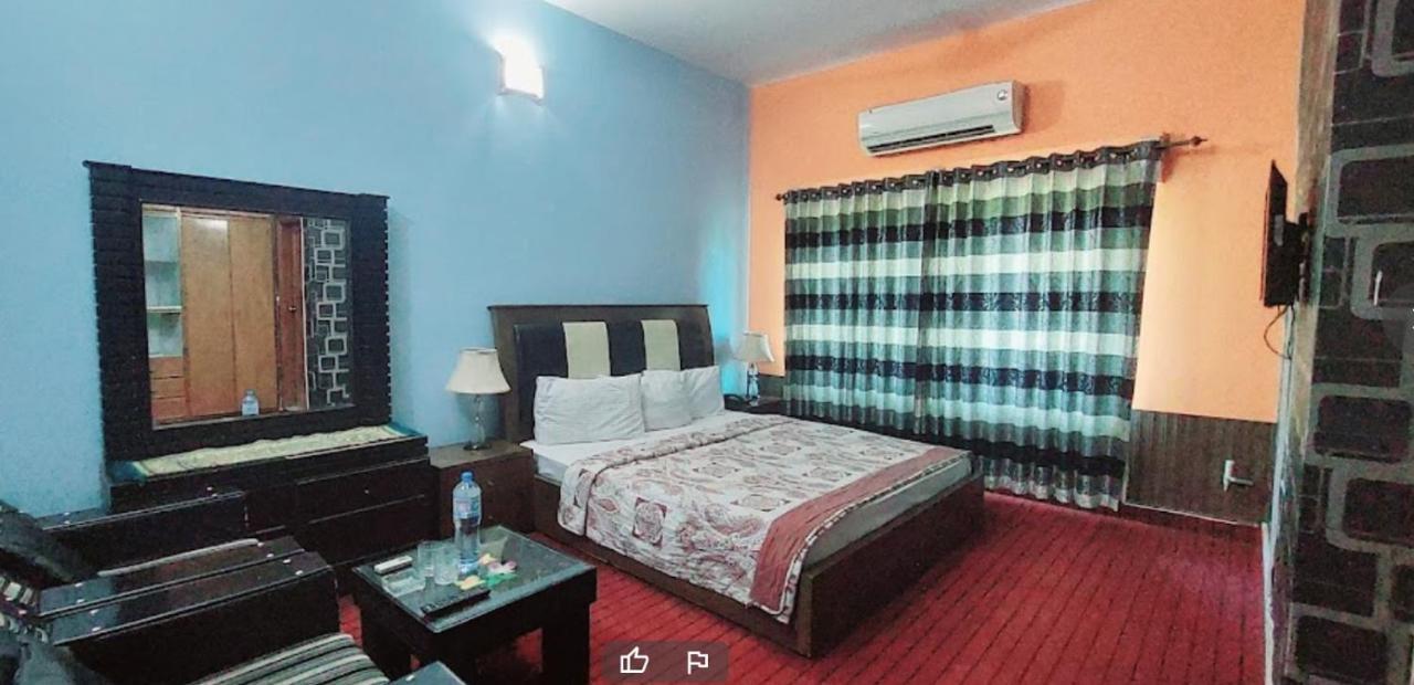 Mulberry Guest House F-10 Islamabad Exterior foto